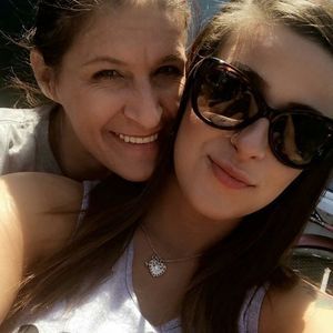 Meet your Posher, Vicky